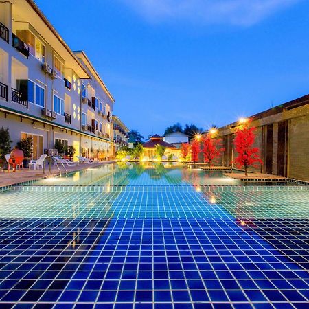 Phi Phi Maiyada Resort Exterior photo